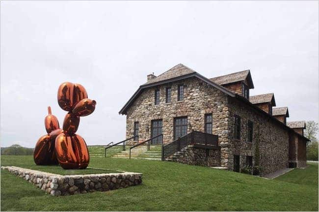 “Balloon Dog,” by Jeff Koons, part of Peter Brant's collection at the museum his foundation runs in Greenwich, CT with a 200-acre estate. Credit: Todd Eberle | Image source: nytimes.com