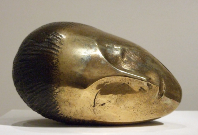 Constantin Brancusi’s"Sleeping Muse" sold for $57.36 million at the Christie’s auction in New York in 2017 | Image source: positivenewsromania.com